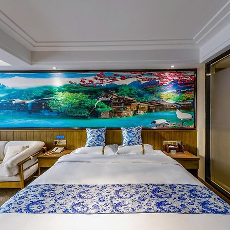 Kaibin International Hotel Цзиндэчжэнь Экстерьер фото