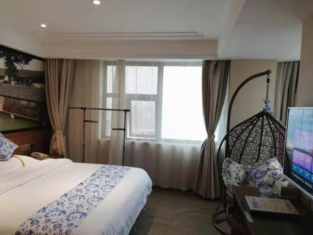 Kaibin International Hotel Цзиндэчжэнь Экстерьер фото