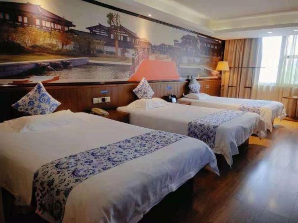 Kaibin International Hotel Цзиндэчжэнь Экстерьер фото